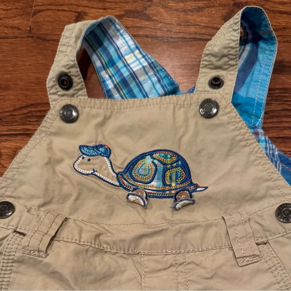 3-6 M - The Children’s Place - Tan Overalls with Turtle Embroidery